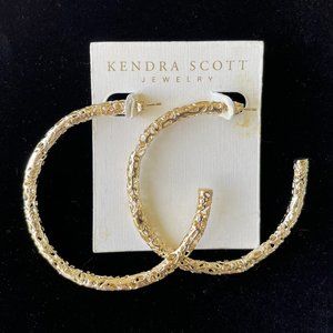 KENDRA SCOTT Maggie Gold Filigree Hoops